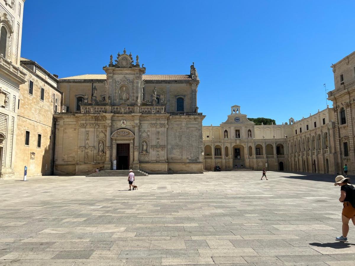 Ai Propilei Del Duomo Luxury Suite Lecce Buitenkant foto